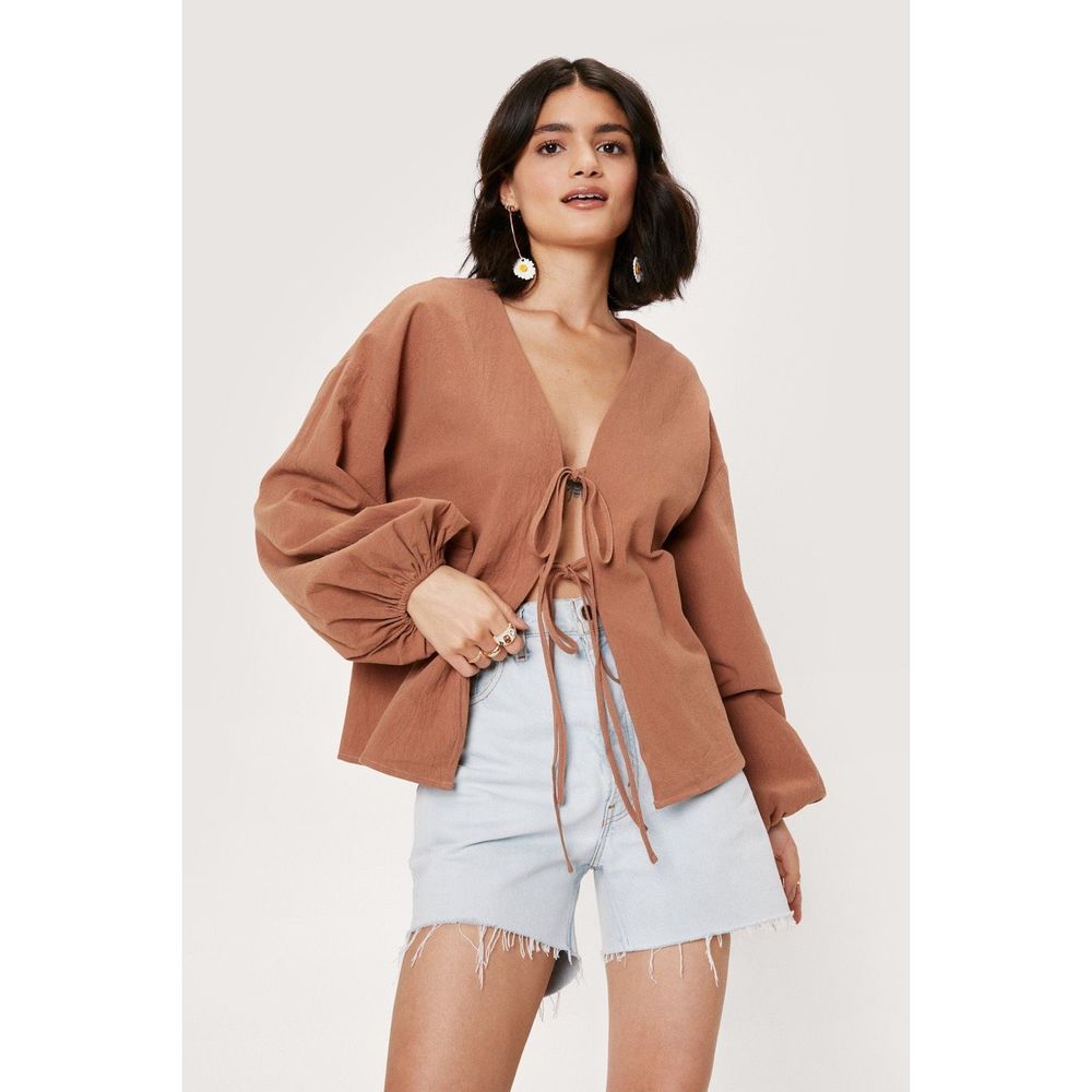 Nasty Gal - Linen Look Tie Front Long Sleeve Blouse in Camel Mocha Tan sz 4